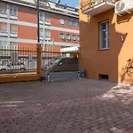 Leader Apartment 3 - Monzino - Hockey Msg Arena - Linate -